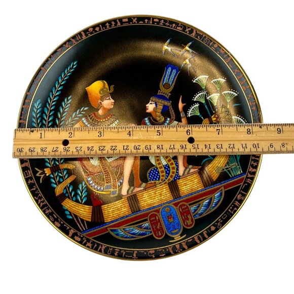 Set Of 2 Egyptian Decorative Collector Plates with Hieroglyphic Script - Picture 14 of 15